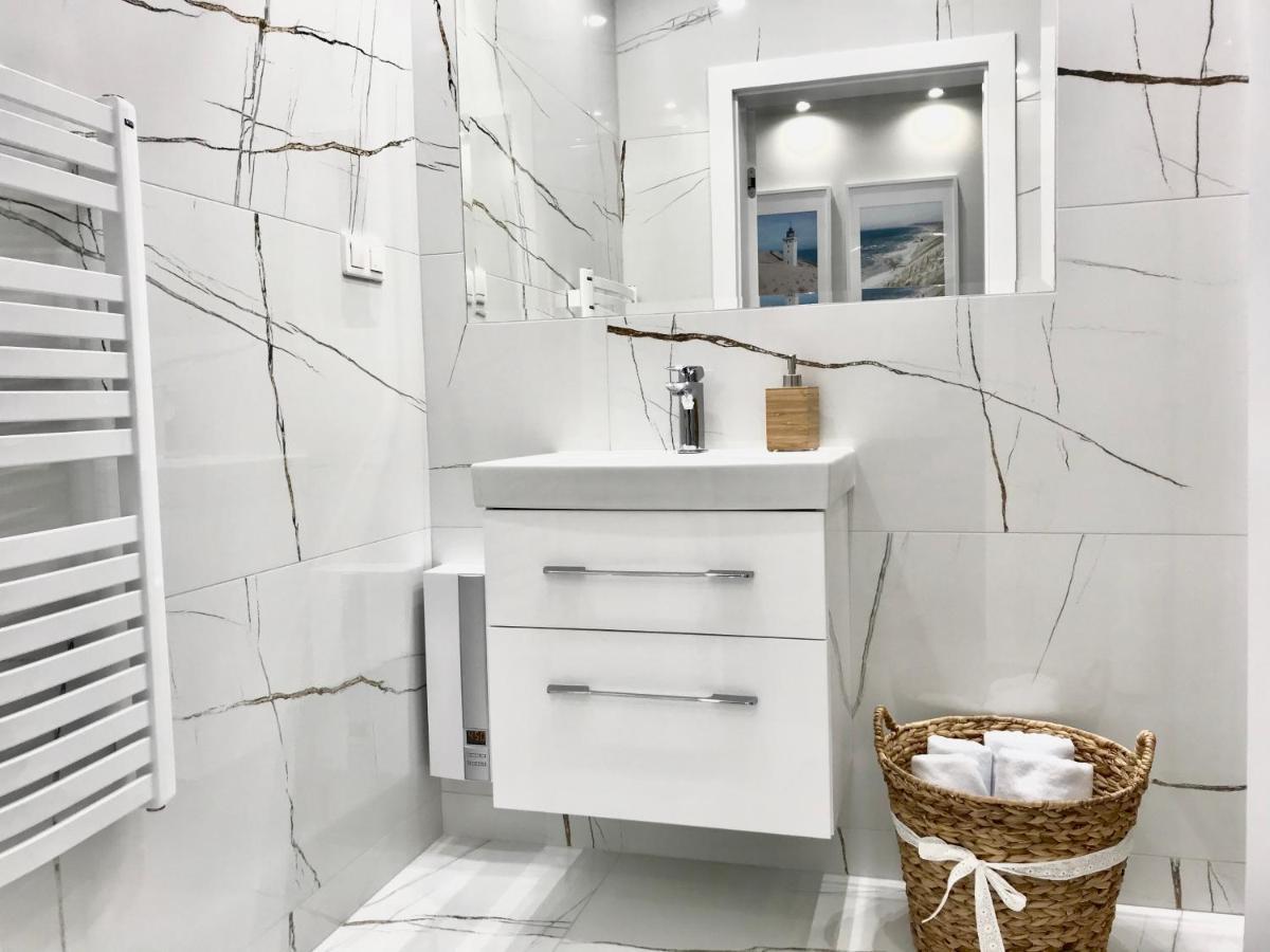Apartamenty Porto Eli Рови Екстер'єр фото