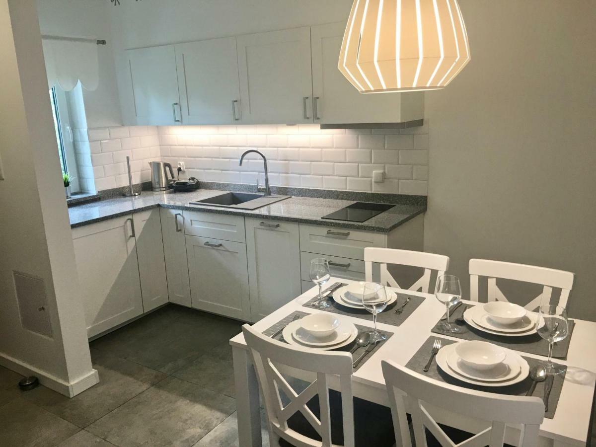 Apartamenty Porto Eli Рови Екстер'єр фото