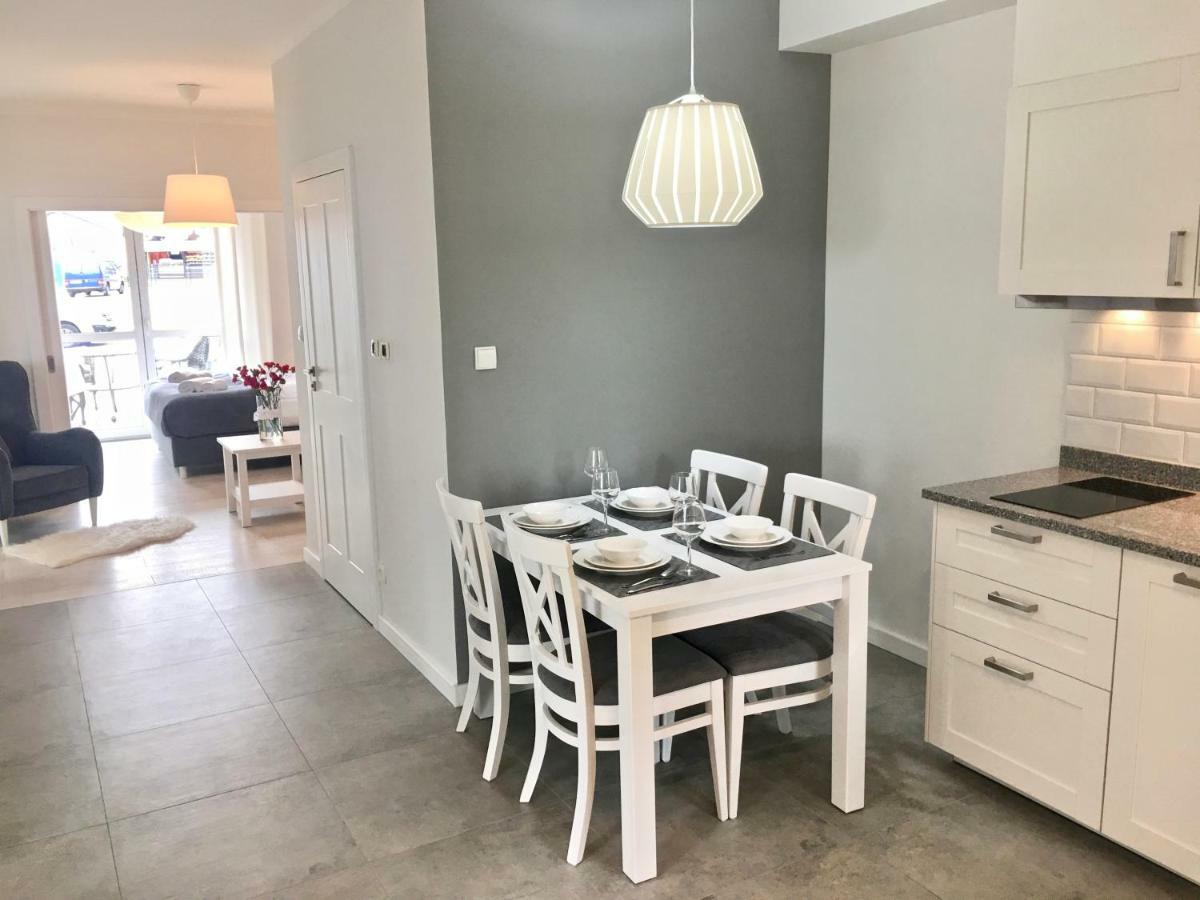Apartamenty Porto Eli Рови Екстер'єр фото